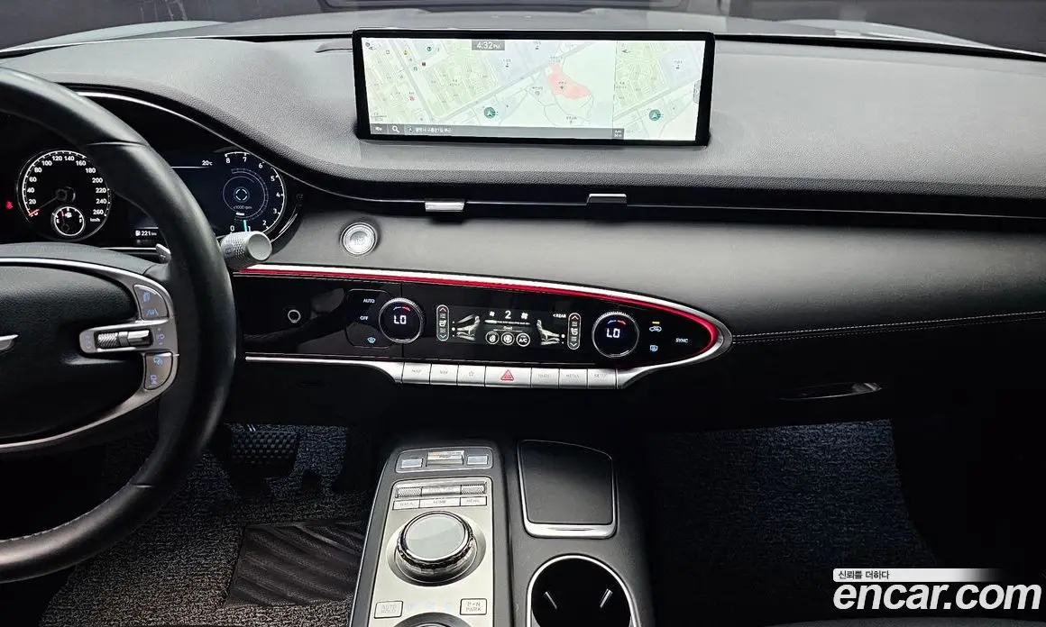 Genesis GV70 2023 2.5 автомат (гидро), фото 13 Genesis GV70 2023 2.5 автомат (гидро), фото 13