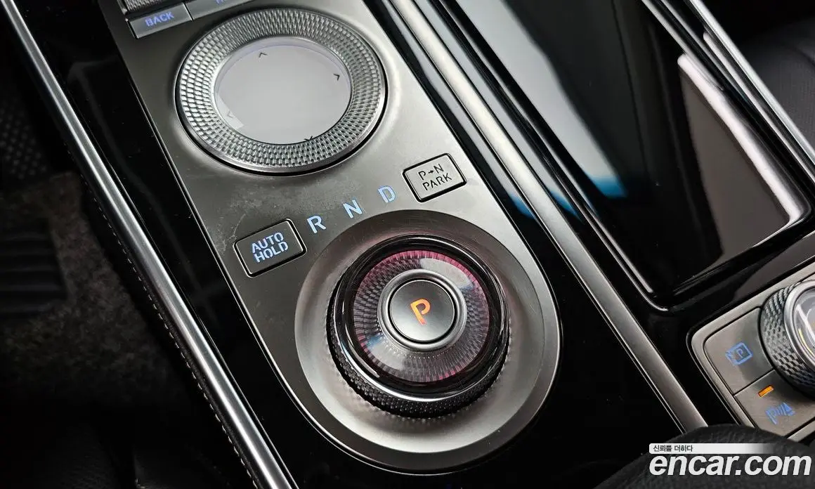 Genesis GV80 2021 2.5 автомат (гидро), фото 12 Genesis GV80 2021 2.5 автомат (гидро), фото 12