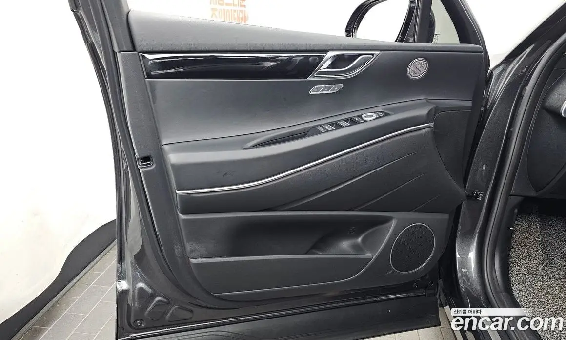 Genesis GV80 2021 2.5 автомат (гидро), фото 14 Genesis GV80 2021 2.5 автомат (гидро), фото 14