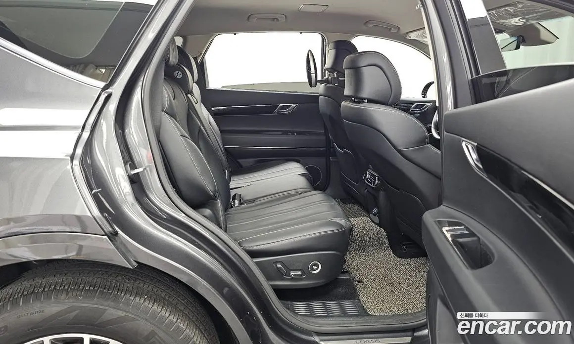 Genesis GV80 2021 2.5 автомат (гидро), фото 18 Genesis GV80 2021 2.5 автомат (гидро), фото 18