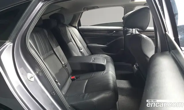 Honda Accord 2018 2.0 автомат (гидро), миниатюра 11 Honda Accord 2018 2.0 автомат (гидро), миниатюра 11