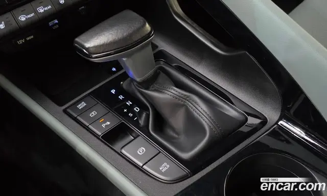 Hyundai Avante 2023 1.6 автомат (гидро), миниатюра 12