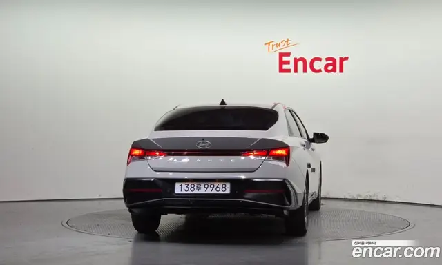 Hyundai Avante 2023 1.6 автомат (гидро), миниатюра 4 Hyundai Avante 2023 1.6 автомат (гидро), миниатюра 4