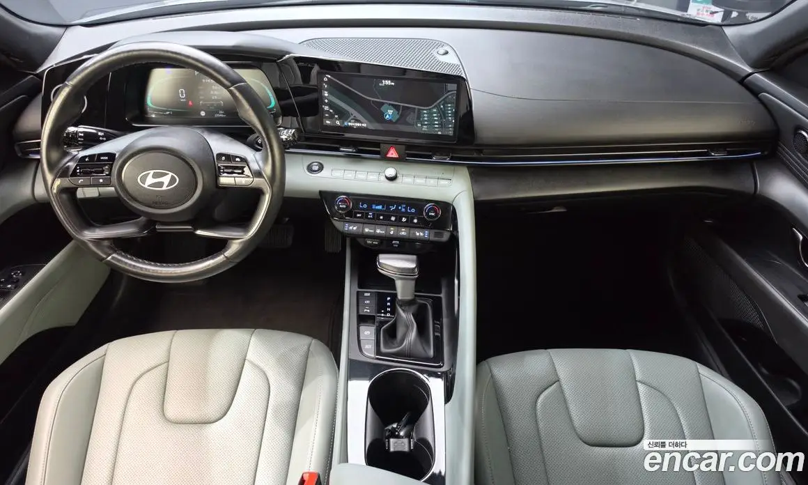 Hyundai Avante 2023 1.6 автомат (гидро), фото 10 Hyundai Avante 2023 1.6 автомат (гидро), фото 10