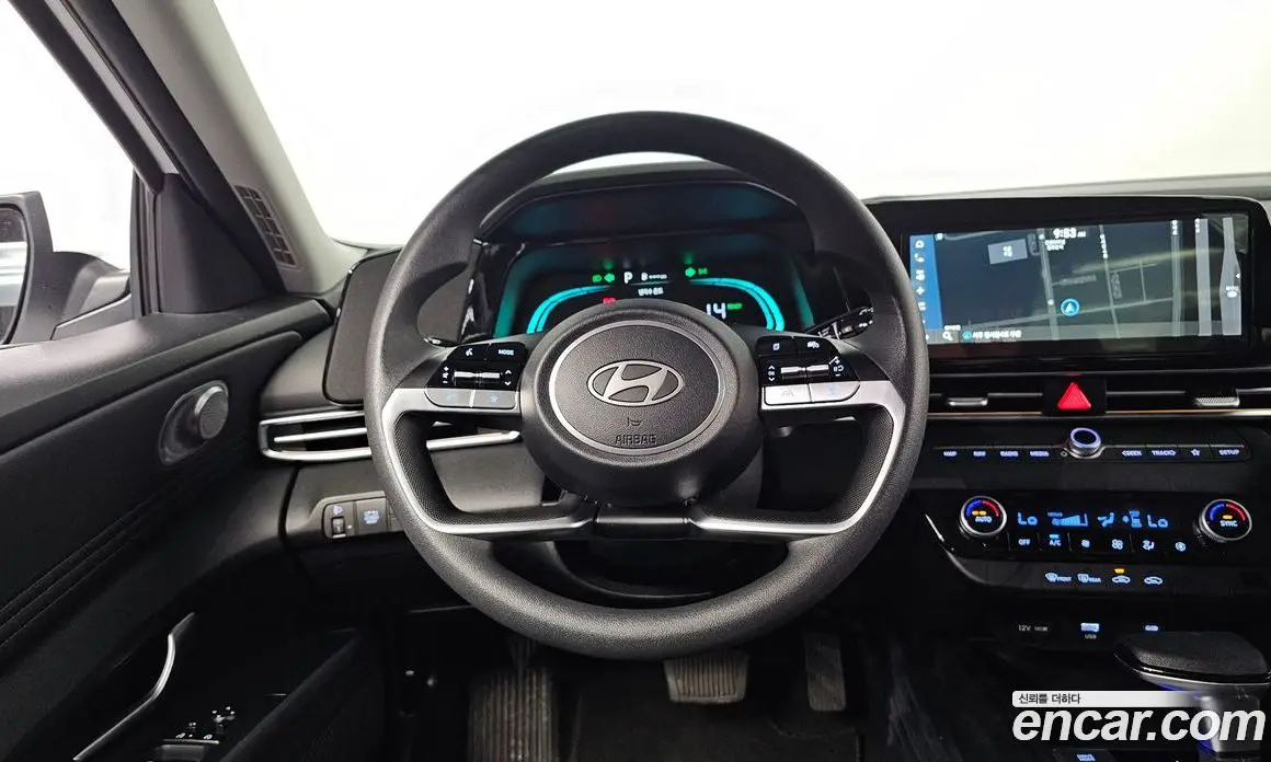 Hyundai Avante 2025 1.6 автомат (гидро), фото 18 Hyundai Avante 2025 1.6 автомат (гидро), фото 18
