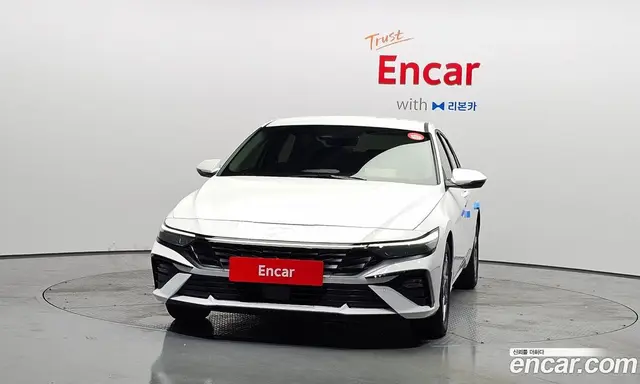 Hyundai Avante 2025 1.6 автомат (гидро), миниатюра 3 Hyundai Avante 2025 1.6 автомат (гидро), миниатюра 3