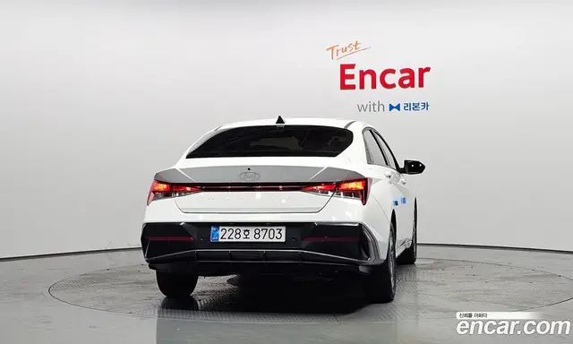 Hyundai Avante 2025 1.6 автомат (гидро), миниатюра 4 Hyundai Avante 2025 1.6 автомат (гидро), миниатюра 4