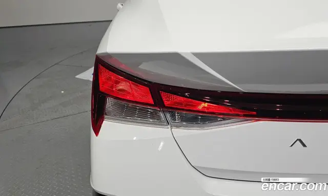 Hyundai Avante 2025 1.6 автомат (гидро), миниатюра 9 Hyundai Avante 2025 1.6 автомат (гидро), миниатюра 9