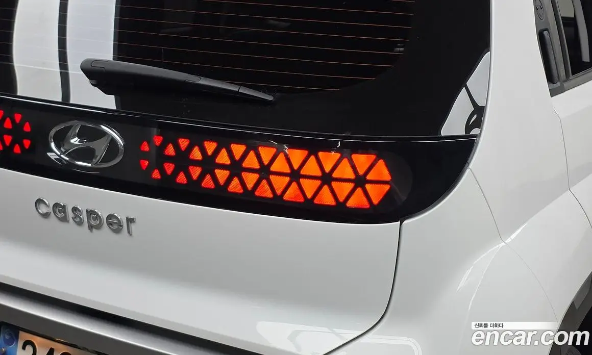 Hyundai Casper 2022 1.0 автомат (гидро), фото 8