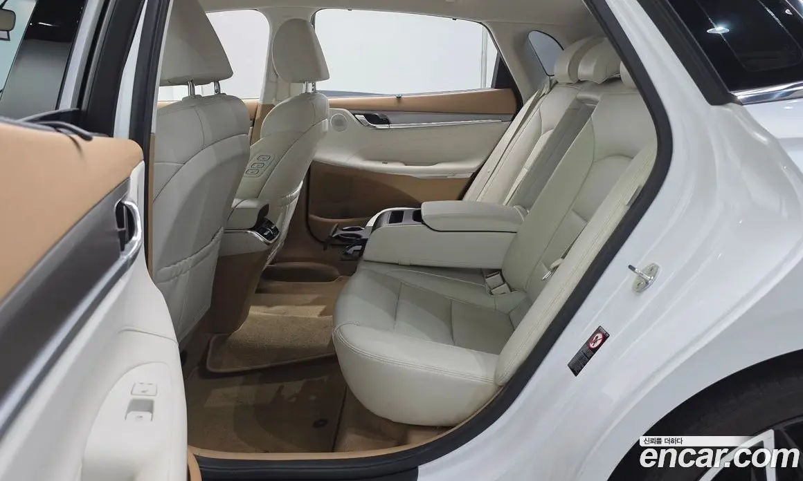 Hyundai Grandeur 2020 2.5 автомат (гидро), фото 18 Hyundai Grandeur 2020 2.5 автомат (гидро), фото 18