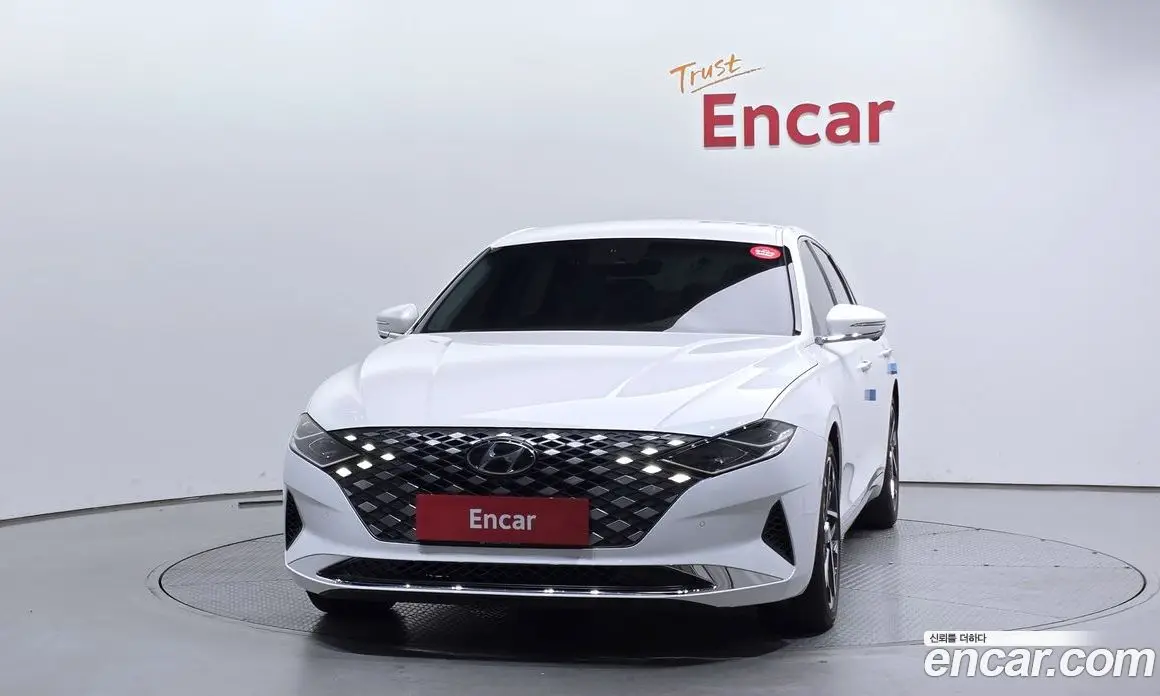 Hyundai Grandeur 2020 2.5 автомат (гидро), фото 3 Hyundai Grandeur 2020 2.5 автомат (гидро), фото 3