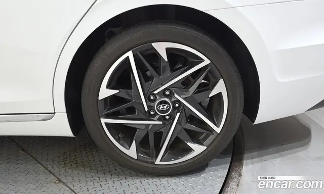 Hyundai Grandeur 2020 2.5 автомат (гидро), миниатюра 7 Hyundai Grandeur 2020 2.5 автомат (гидро), миниатюра 7