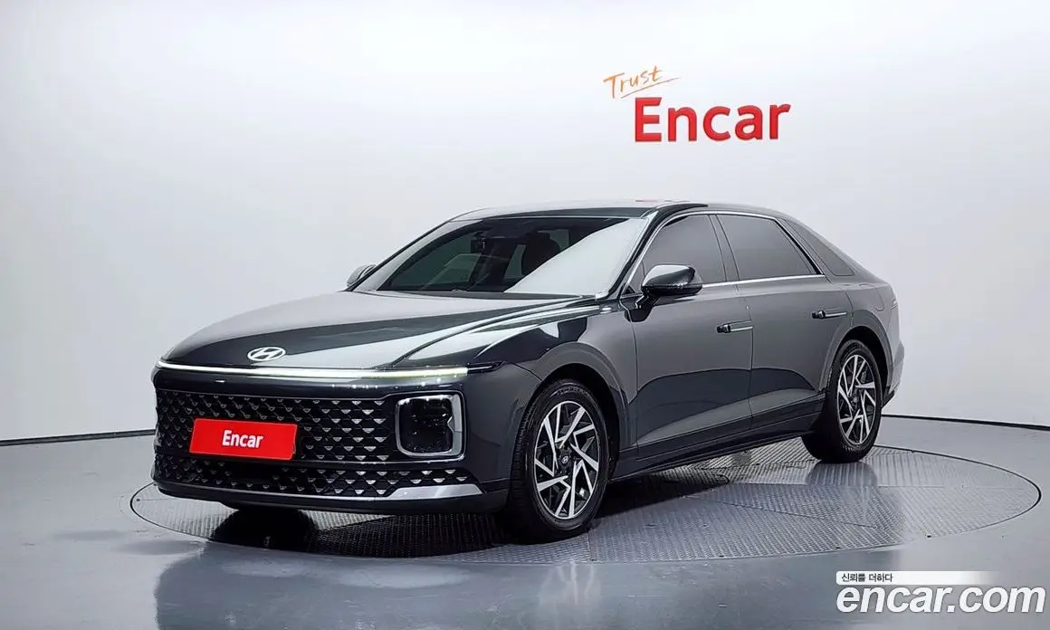 Hyundai Grandeur 2022 2.5 автомат (гидро), фото 1 Hyundai Grandeur 2022 2.5 автомат (гидро), фото 1