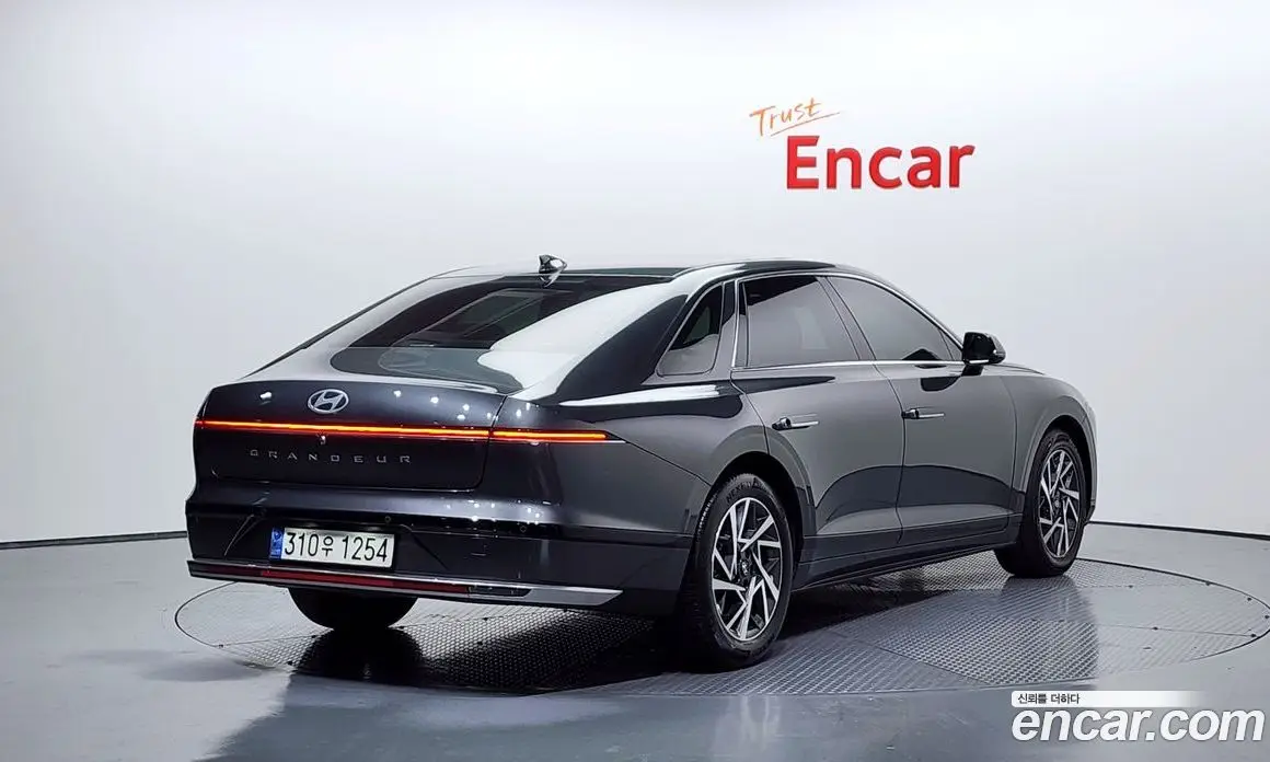 Hyundai Grandeur 2022 2.5 автомат (гидро), фото 2 Hyundai Grandeur 2022 2.5 автомат (гидро), фото 2