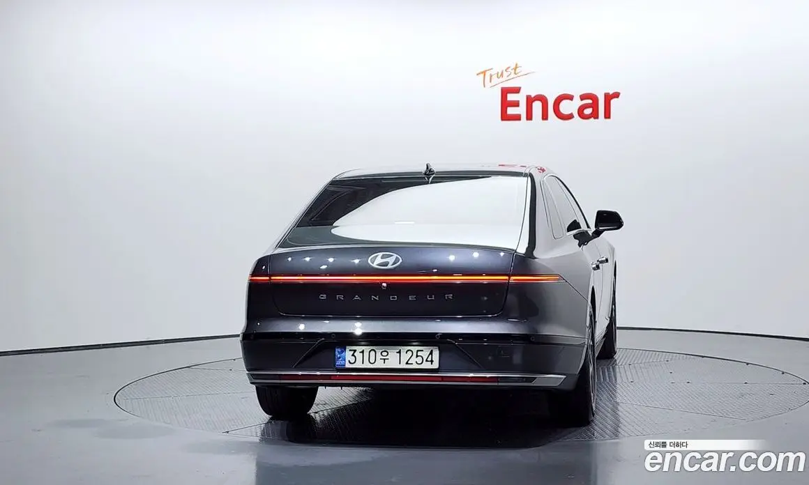 Hyundai Grandeur 2022 2.5 автомат (гидро), фото 4 Hyundai Grandeur 2022 2.5 автомат (гидро), фото 4