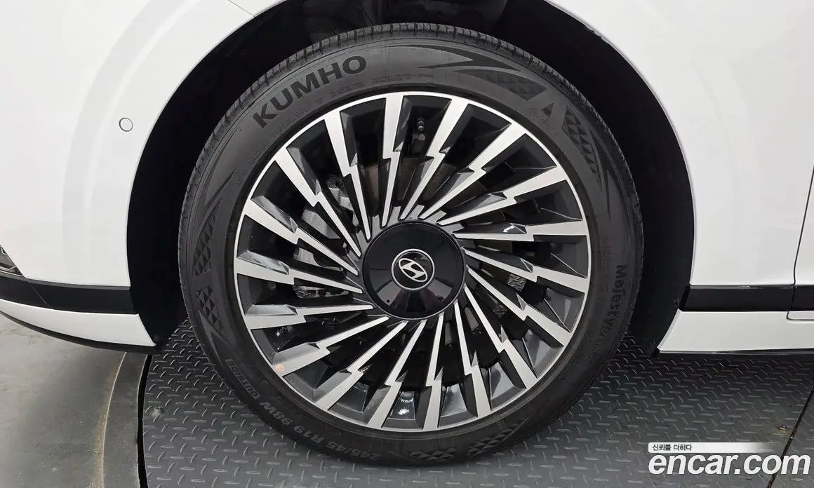 Hyundai Grandeur 2024 2.5 автомат (гидро), фото 5 Hyundai Grandeur 2024 2.5 автомат (гидро), фото 5