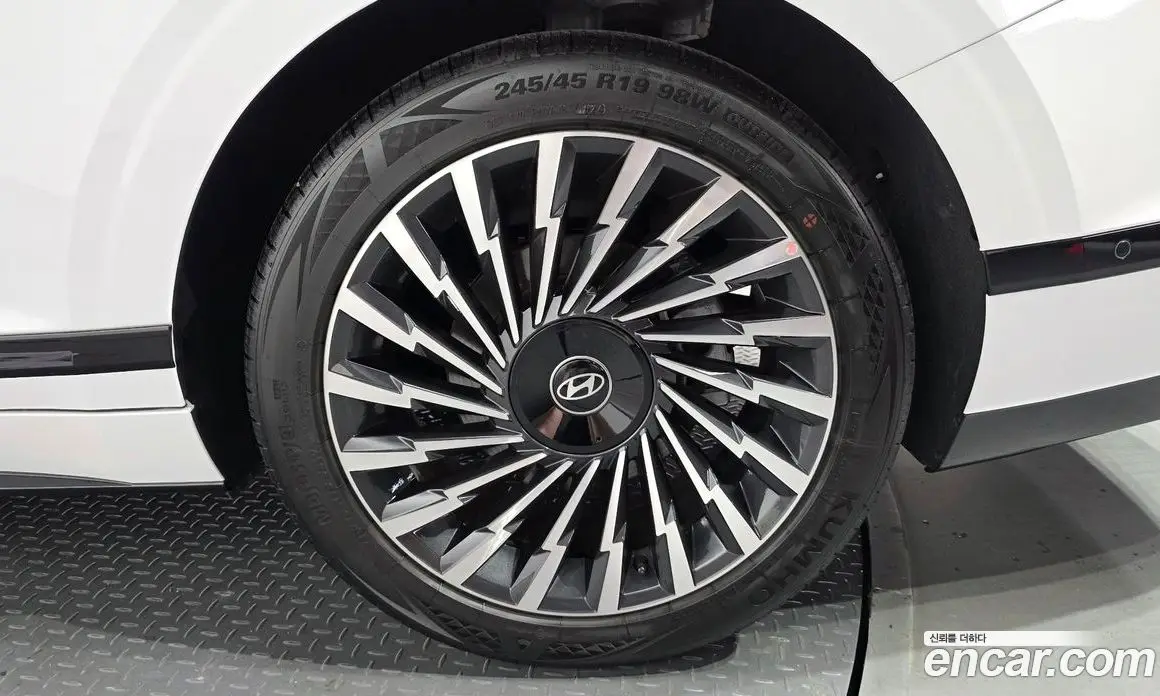 Hyundai Grandeur 2024 2.5 автомат (гидро), фото 7 Hyundai Grandeur 2024 2.5 автомат (гидро), фото 7