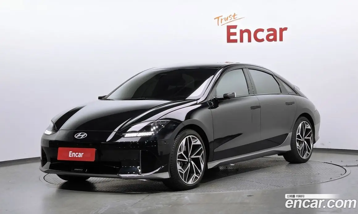 Hyundai Ioniq 6 2024 0.1 автомат (гидро), фото 1 Hyundai Ioniq 6 2024 0.1 автомат (гидро), фото 1