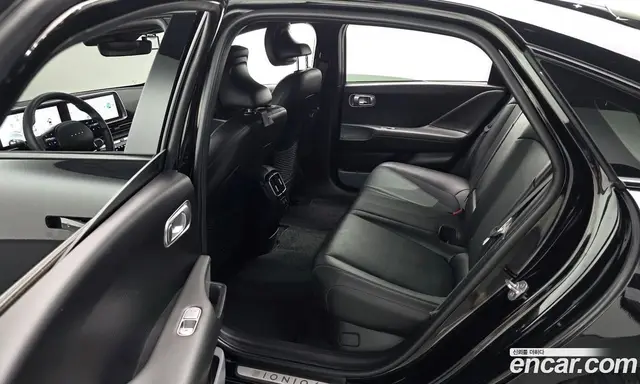 Hyundai Ioniq 6 2024 0.1 автомат (гидро), миниатюра 12