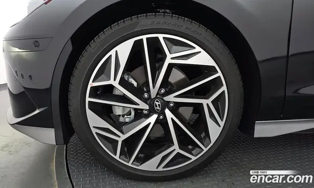 Hyundai Ioniq 6 2024 0.1 автомат (гидро), миниатюра 5 Hyundai Ioniq 6 2024 0.1 автомат (гидро), миниатюра 5