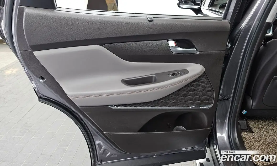 Hyundai Santa Fe 2018 2.0 автомат (гидро), фото 15 Hyundai Santa Fe 2018 2.0 автомат (гидро), фото 15