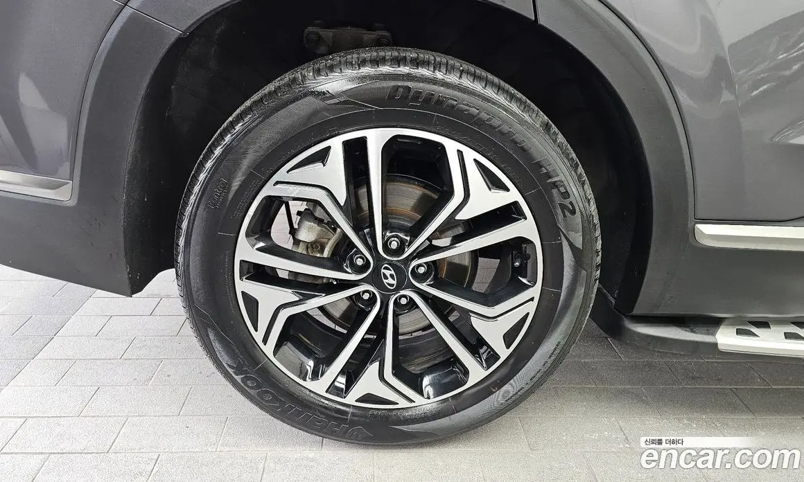 Hyundai Santa Fe 2018 2.0 автомат (гидро), фото 5 Hyundai Santa Fe 2018 2.0 автомат (гидро), фото 5