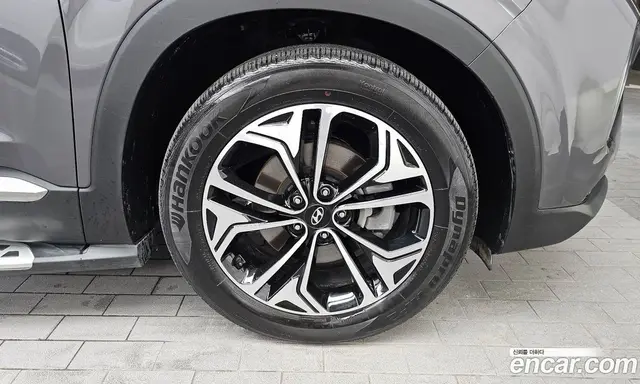 Hyundai Santa Fe 2018 2.0 автомат (гидро), миниатюра 7 Hyundai Santa Fe 2018 2.0 автомат (гидро), миниатюра 7