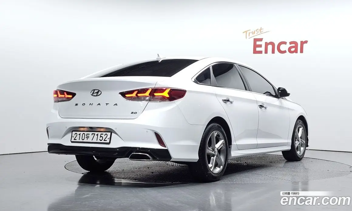 Hyundai Sonata 2019 2.0 автомат (гидро), фото 2 Hyundai Sonata 2019 2.0 автомат (гидро), фото 2