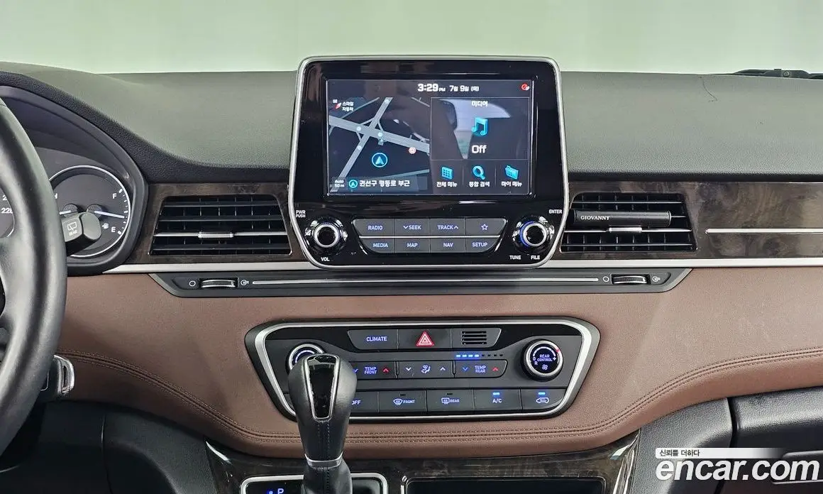 Hyundai Starex 2019 2.5 автомат (гидро), фото 20 Hyundai Starex 2019 2.5 автомат (гидро), фото 20