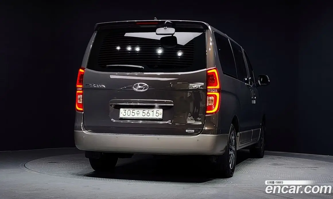 Hyundai Starex 2019 2.5 автомат (гидро), фото 4 Hyundai Starex 2019 2.5 автомат (гидро), фото 4