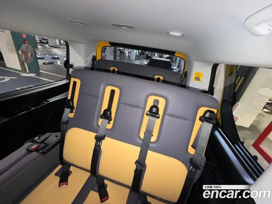 Hyundai Staria 2022 3.5 автомат (гидро), фото 8 Hyundai Staria 2022 3.5 автомат (гидро), фото 8