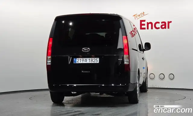 Hyundai Staria 2023 2.2 автомат (гидро), миниатюра 4 Hyundai Staria 2023 2.2 автомат (гидро), миниатюра 4