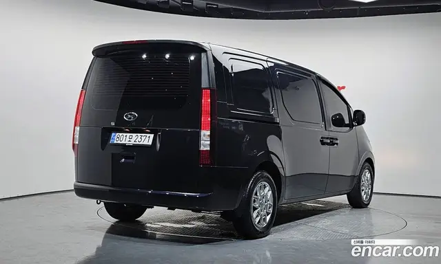 Hyundai Staria 2023 2.2 автомат (гидро), миниатюра 2 Hyundai Staria 2023 2.2 автомат (гидро), миниатюра 2
