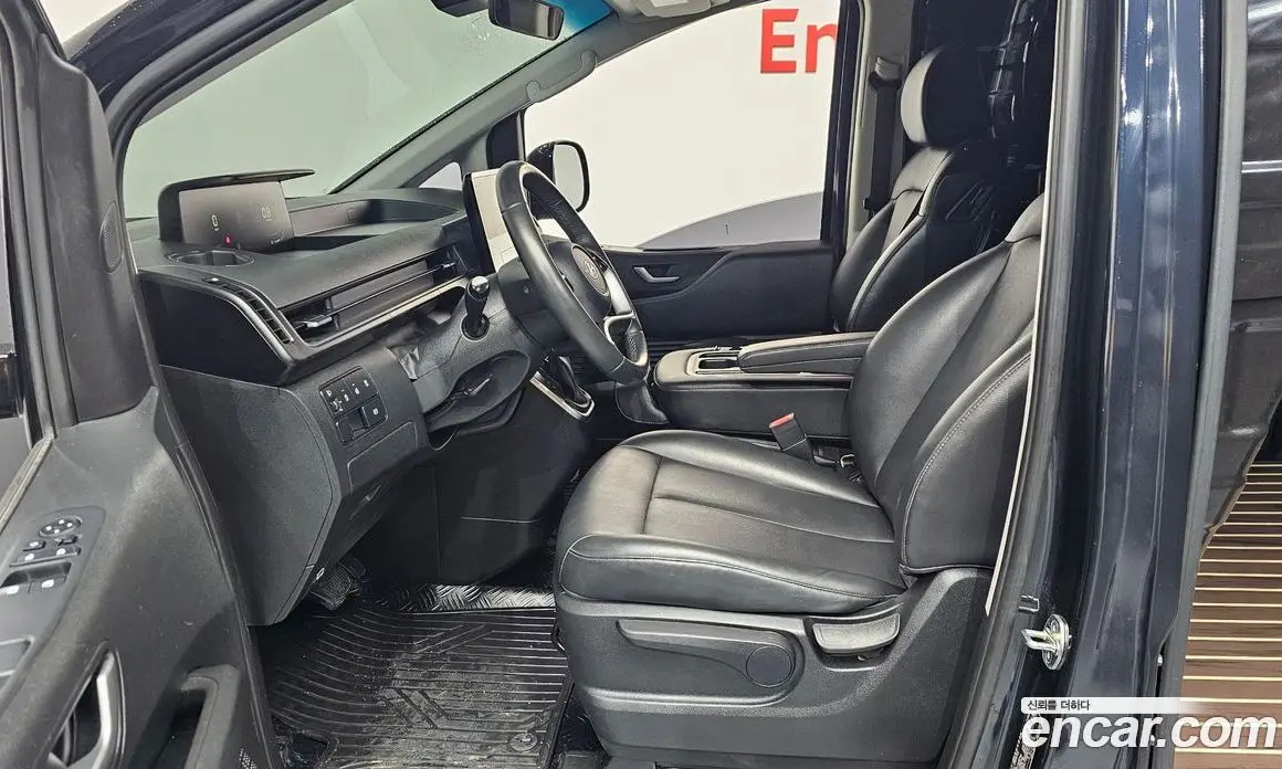 Hyundai Staria 2023 2.2 автомат (гидро), фото 14 Hyundai Staria 2023 2.2 автомат (гидро), фото 14