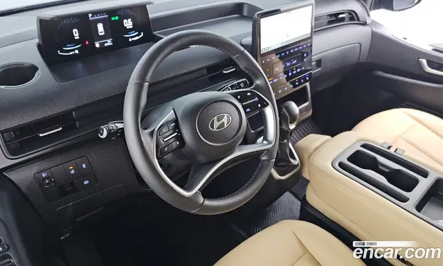Hyundai Staria 2024 3.5 автомат (гидро), миниатюра 12