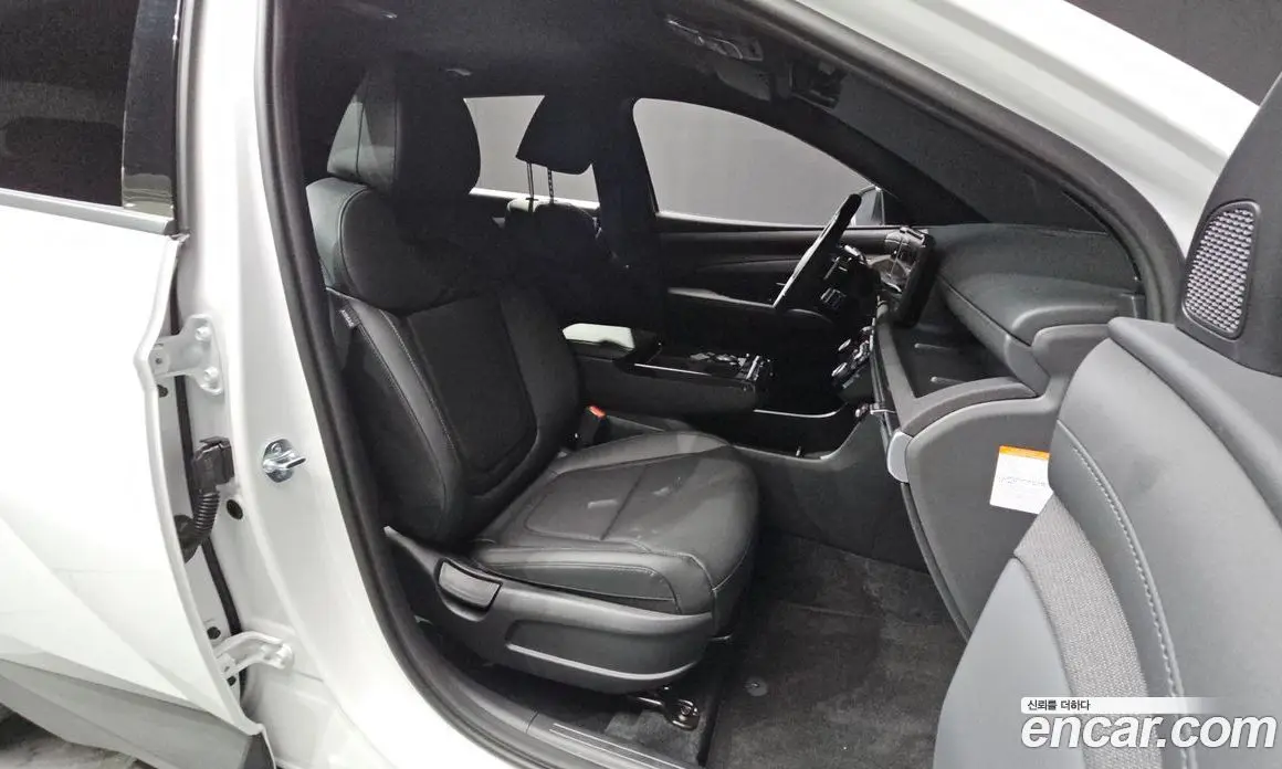 Hyundai Tucson 2025 1.6 автомат (гидро), фото 11