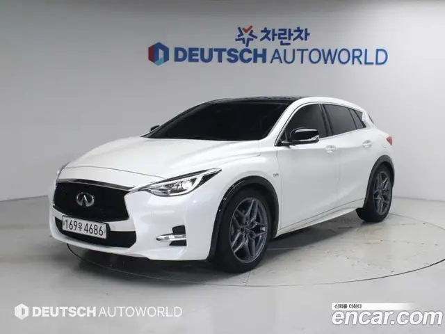 Infiniti Q30, 2017, 125 299 км Infiniti Q30, 2017, 125 299 км