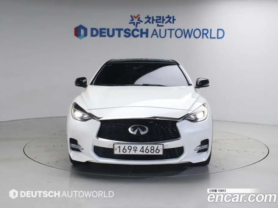 Infiniti Q30 2017 2.0 автомат (гидро), фото 3