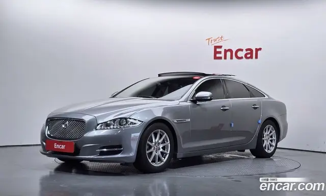 Jaguar XJ, 2014, 129 091 км Jaguar XJ, 2014, 129 091 км