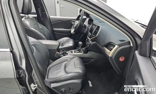 Jeep Cherokee 2016 2.4 автомат (гидро), миниатюра 12