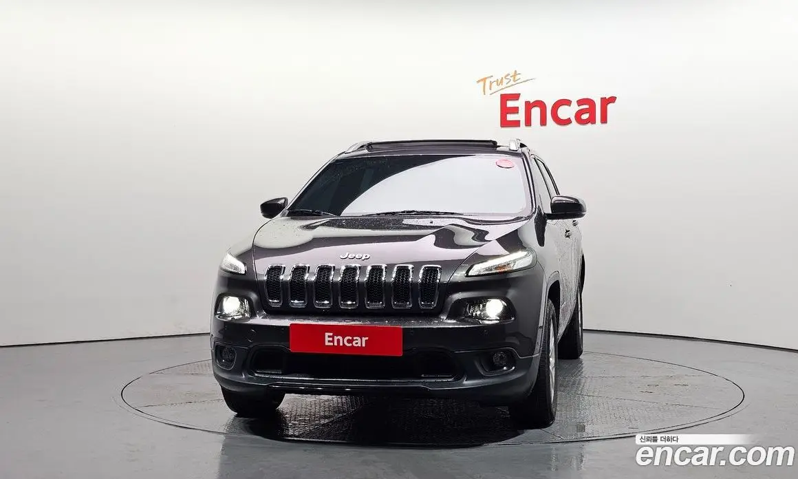 Jeep Cherokee 2016 2.4 автомат (гидро), фото 3 Jeep Cherokee 2016 2.4 автомат (гидро), фото 3