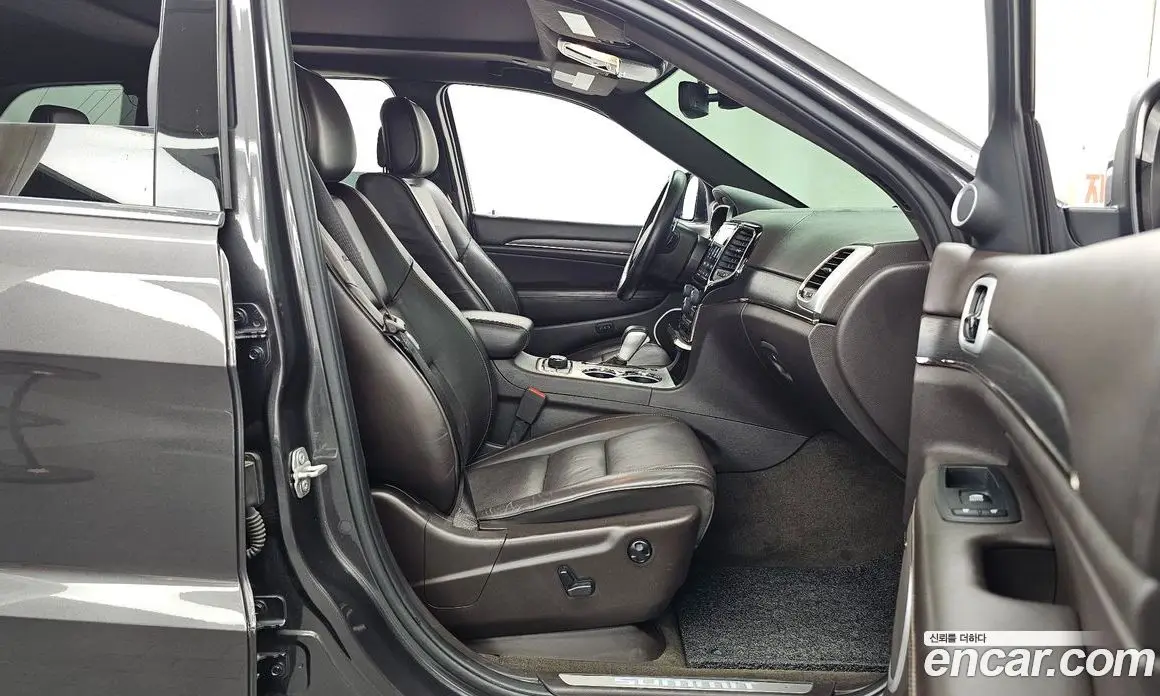 Jeep Cherokee 2019 3.0 автомат (гидро), фото 17 Jeep Cherokee 2019 3.0 автомат (гидро), фото 17