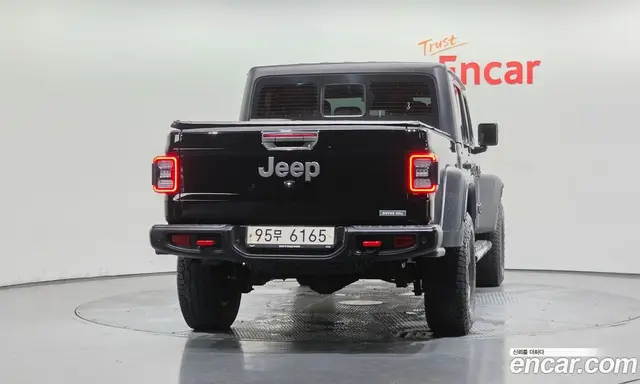 Jeep Gladiator 2021 3.6 автомат (гидро), миниатюра 4 Jeep Gladiator 2021 3.6 автомат (гидро), миниатюра 4