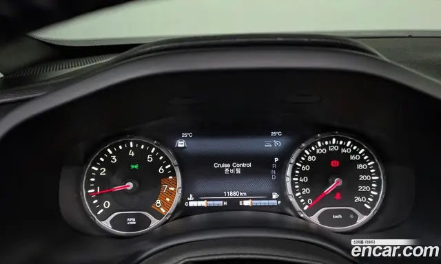 Jeep Renegade 2023 1.3 автомат (гидро), миниатюра 11 Jeep Renegade 2023 1.3 автомат (гидро), миниатюра 11