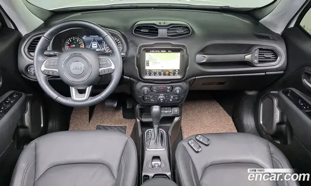 Jeep Renegade 2023 1.3 автомат (гидро), миниатюра 10 Jeep Renegade 2023 1.3 автомат (гидро), миниатюра 10
