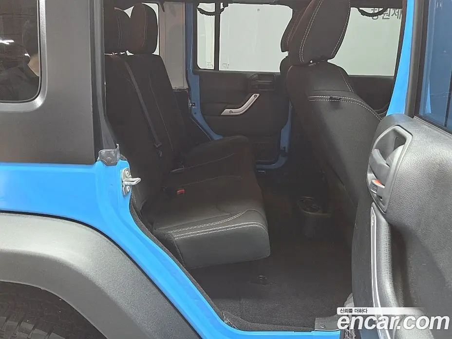 Jeep Wrangler 2017 3.6 автомат (гидро), фото 15 Jeep Wrangler 2017 3.6 автомат (гидро), фото 15