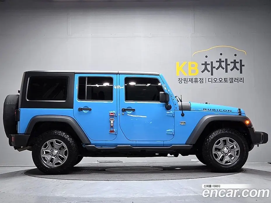 Jeep Wrangler 2017 3.6 автомат (гидро), фото 7 Jeep Wrangler 2017 3.6 автомат (гидро), фото 7