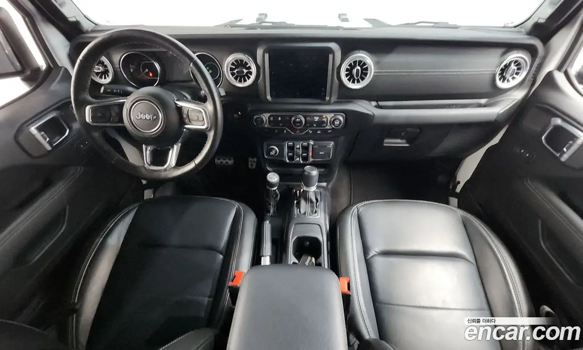 Jeep Wrangler 2021 2.0 автомат (гидро), фото 10 Jeep Wrangler 2021 2.0 автомат (гидро), фото 10