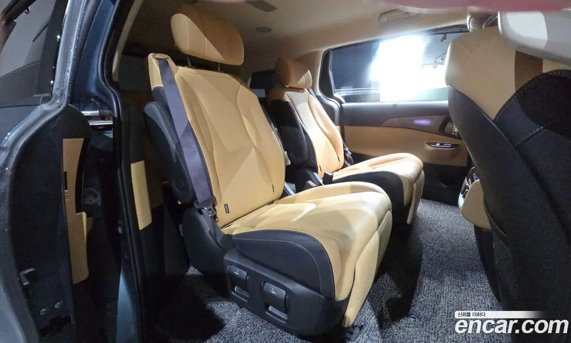 Kia Carnival 2023 3.5 автомат (гидро), фото 17 Kia Carnival 2023 3.5 автомат (гидро), фото 17