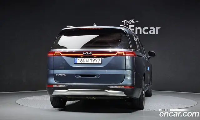 Kia Carnival 2023 3.5 автомат (гидро), миниатюра 4 Kia Carnival 2023 3.5 автомат (гидро), миниатюра 4